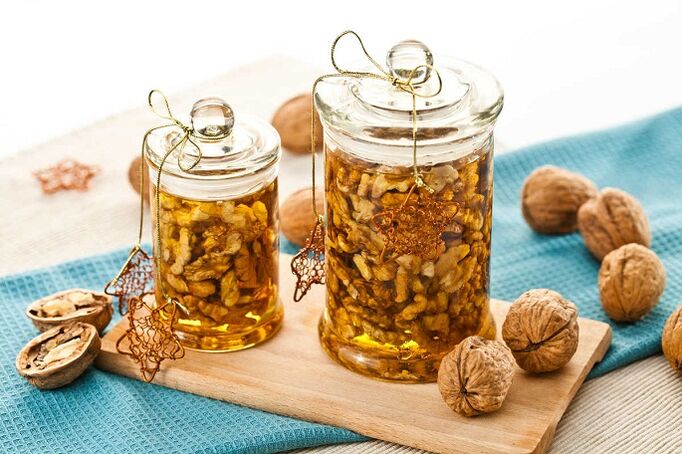 honey and nuts to improve strength